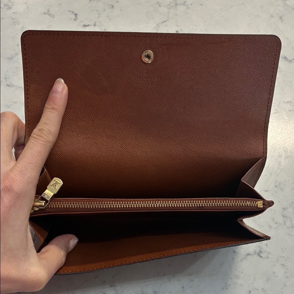 Louis Vuitton Dark Brown Monogram Sarah Wallet - Picture 3 of 7